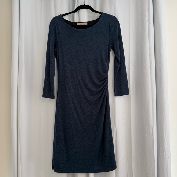 LOFT Dresses & Skirts - LOFT Blue Ruched Stretch Knit Dress Lined 3/4 Sleeve Women’s Small